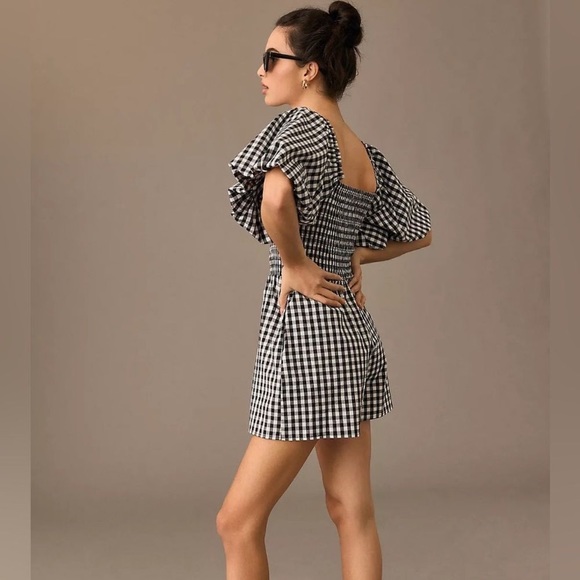 Anthropologie Self Contrast Amadi Gingham Puff Sleeve Romper with Pockets - Picture 4 of 10